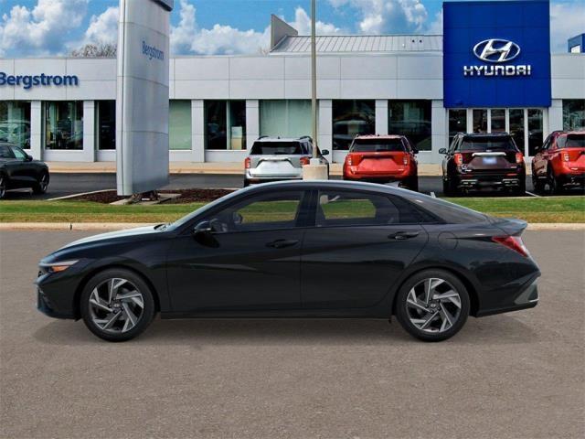 2025 Hyundai ELANTRA Vehicle Photo in Green Bay, WI 54304