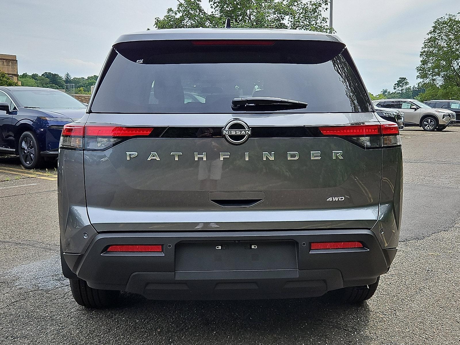 2025 Nissan Pathfinder Vehicle Photo in Jenkintown, PA 19046