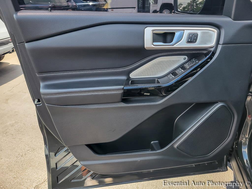 2022 Ford Explorer Vehicle Photo in AURORA, IL 60503-9326