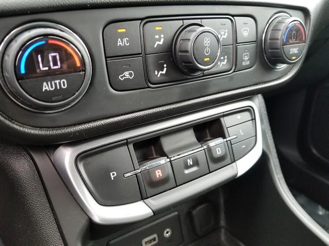 2022 GMC Terrain Vehicle Photo in ELYRIA, OH 44035-6349