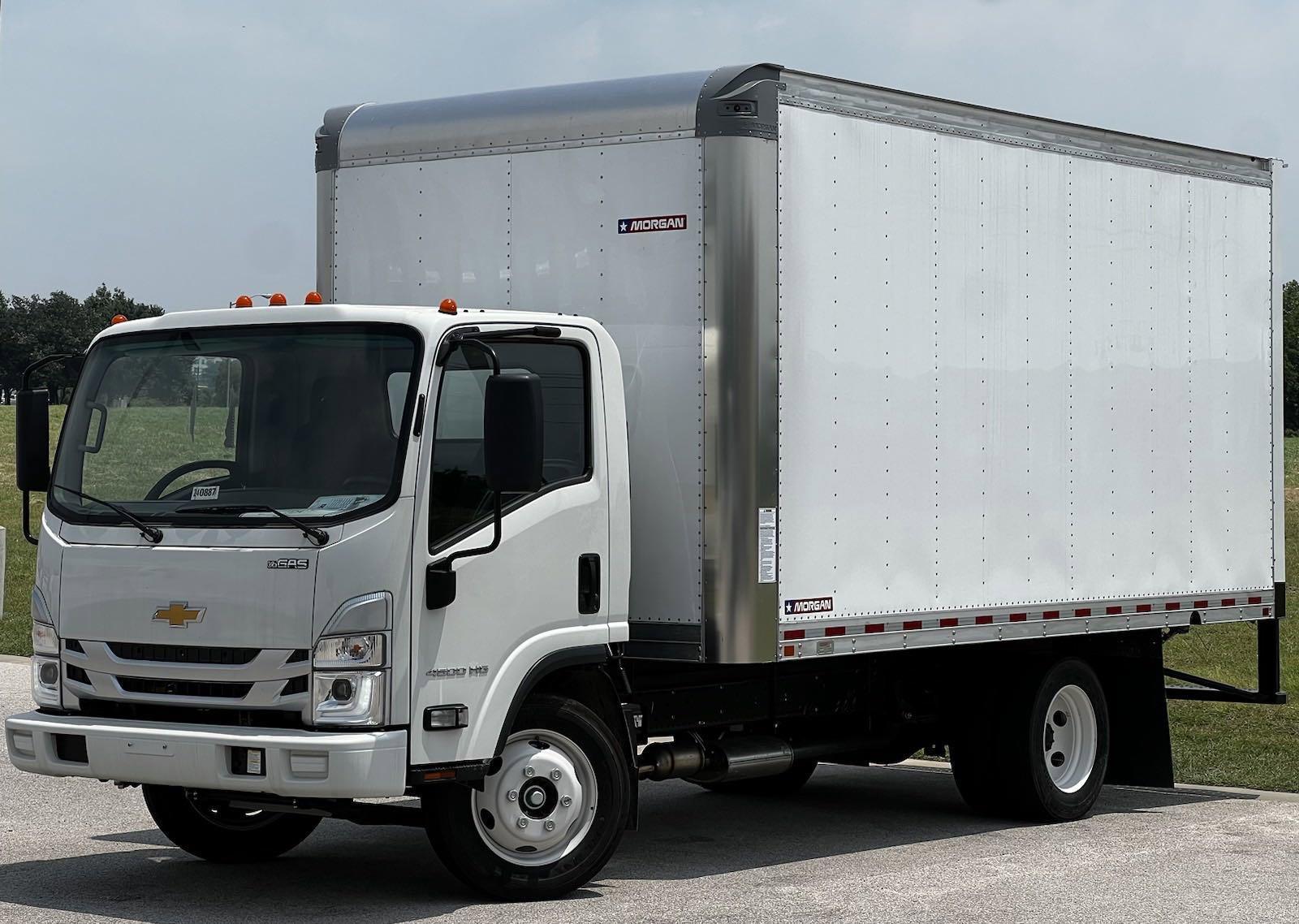 2024 Chevrolet Low Cab Forward 4500 Vehicle Photo in GEORGETOWN, TX 78626-7508