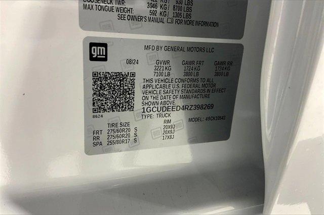 2024 Chevrolet Silverado 1500 Vehicle Photo in TOPEKA, KS 66609-0000