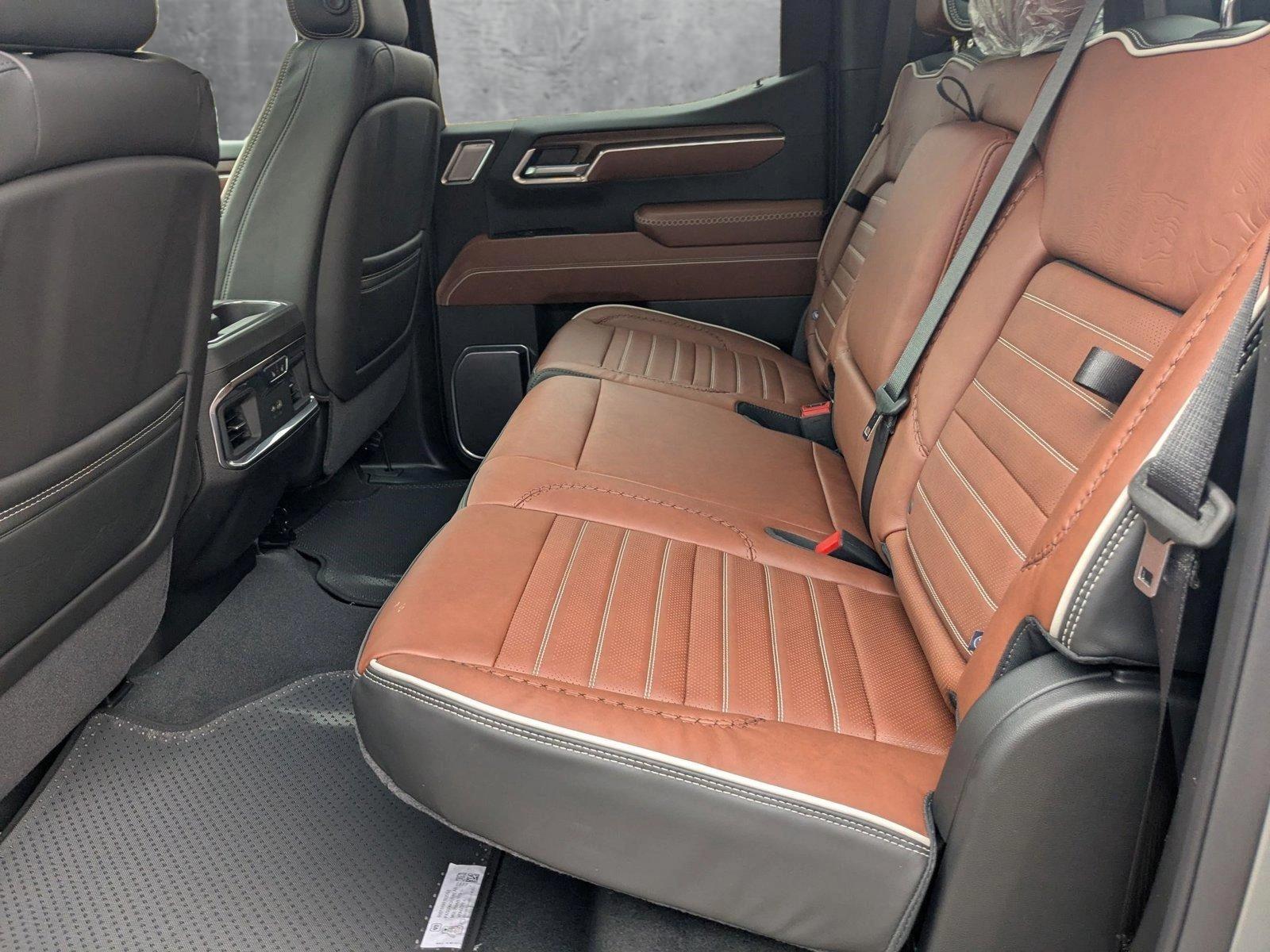 2025 GMC Sierra 1500 Vehicle Photo in LONE TREE, CO 80124-2750