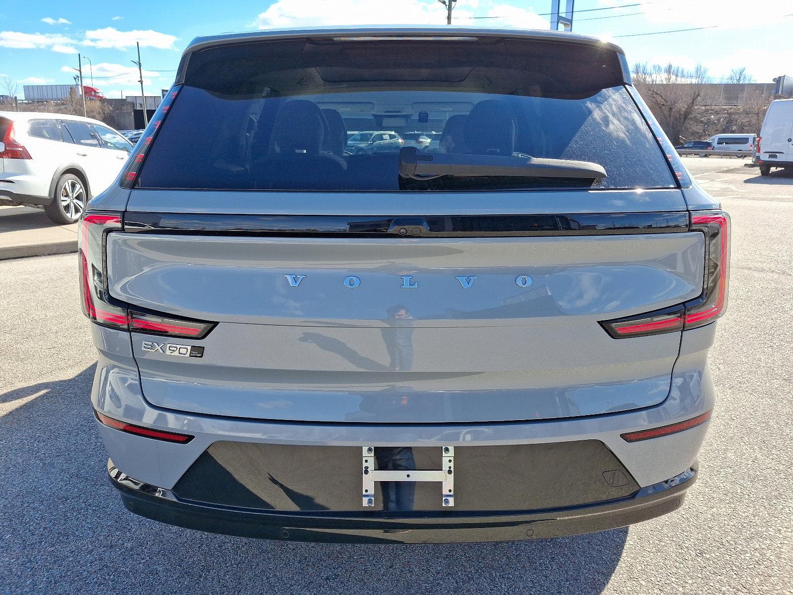 2025 Volvo EX90 Vehicle Photo in Trevose, PA 19053
