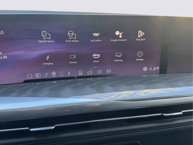 2025 Cadillac Escalade IQ Vehicle Photo in LEOMINSTER, MA 01453-2952