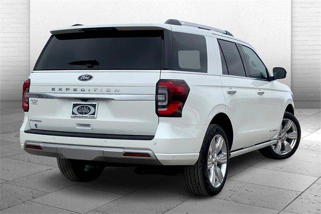 2024 Ford Expedition Vehicle Photo in TOPEKA, KS 66609-0000