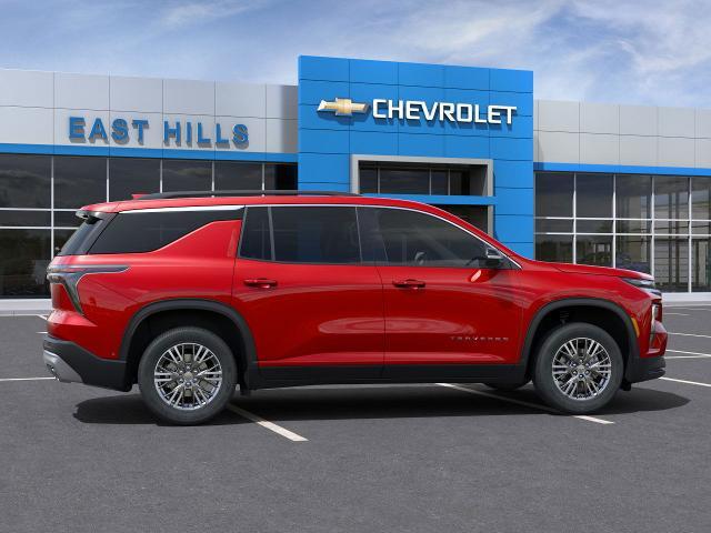 2025 Chevrolet Traverse Vehicle Photo in Roslyn, NY 11576