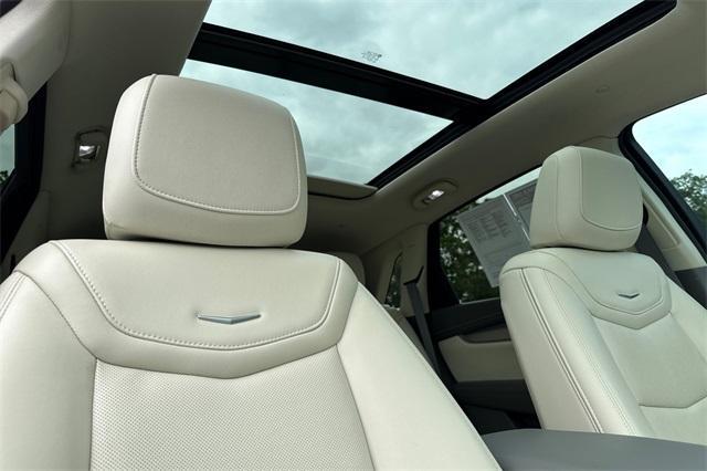 2022 Cadillac XT5 Vehicle Photo in ELK GROVE, CA 95757-8703