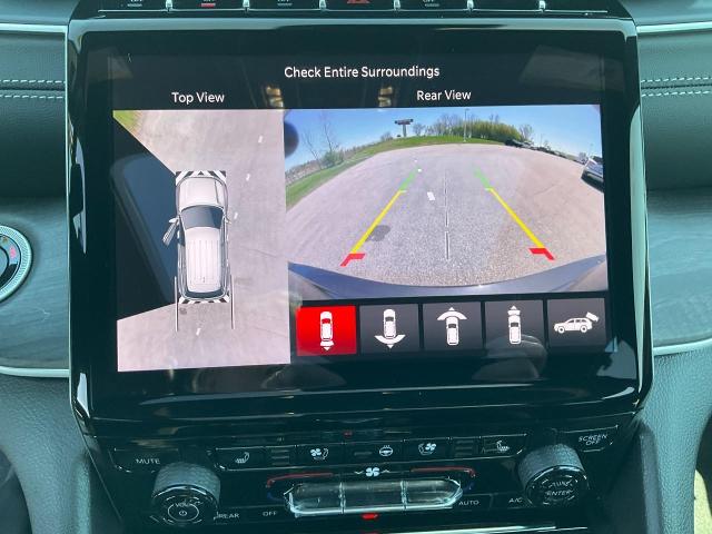 2025 Jeep Grand Cherokee L Vehicle Photo in Kaukauna, WI 54130