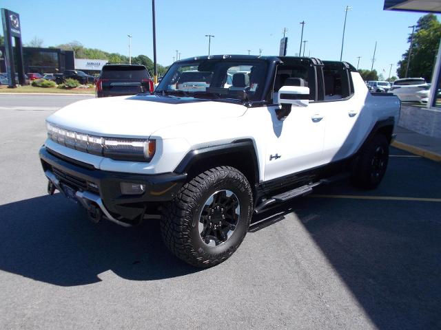 2023 GMC HUMMER EV Pickup Vehicle Photo in LOWELL, MA 01852-4336