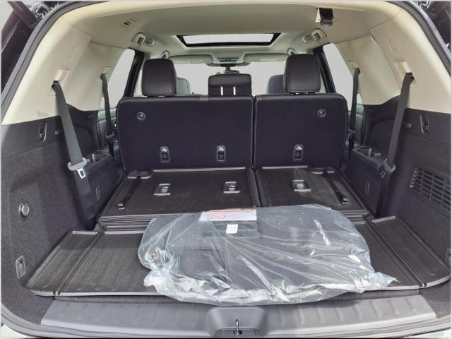 2025 Nissan Pathfinder Vehicle Photo in Oshkosh, WI 54904