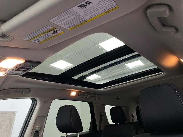 2025 Nissan Pathfinder Vehicle Photo in Appleton, WI 54913