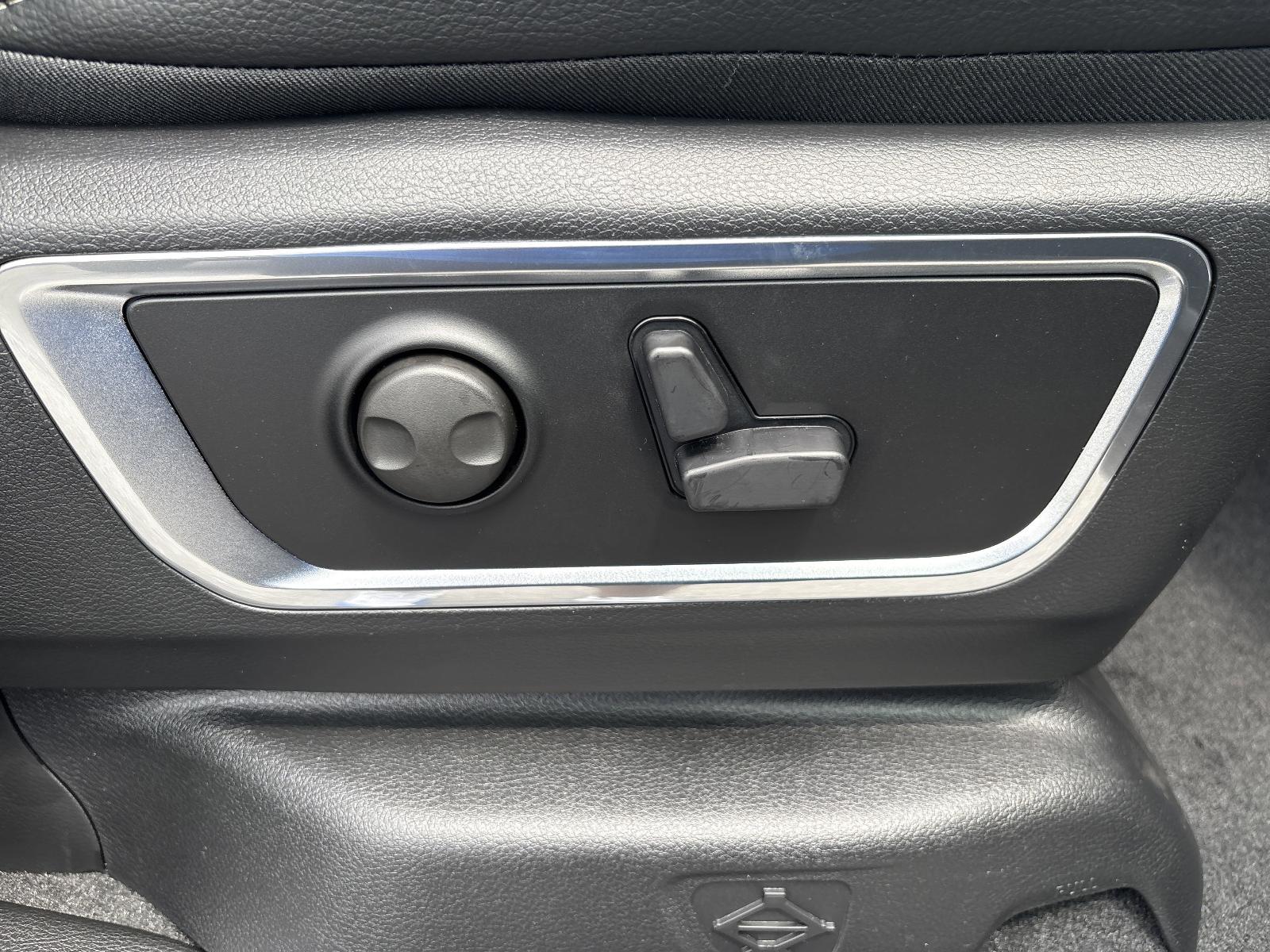 2025 Ram 1500 Vehicle Photo in Mechanicsburg, PA 17050-1707