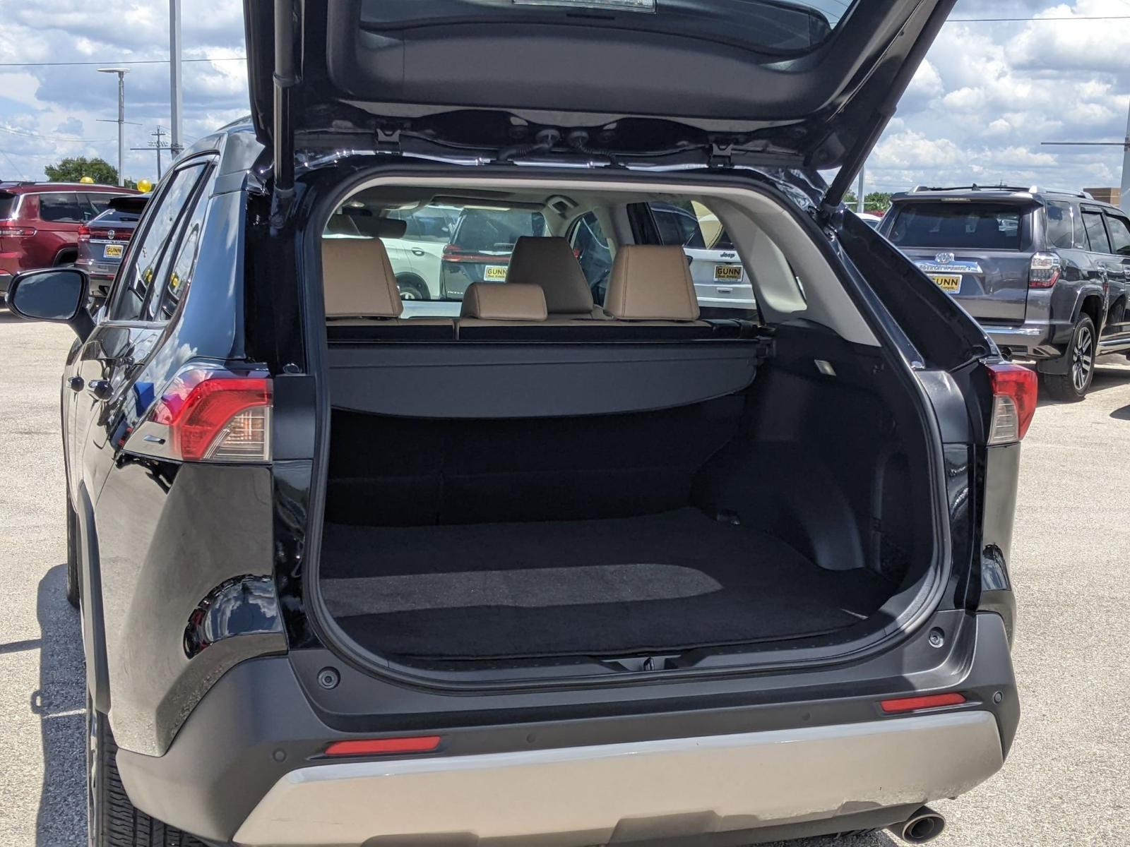 2022 Toyota RAV4 Vehicle Photo in Seguin, TX 78155