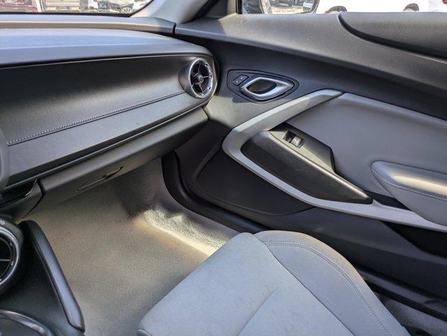 2023 Chevrolet Camaro Vehicle Photo in BRUNSWICK, GA 31525-1881