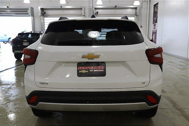 2025 Chevrolet Trax Vehicle Photo in MEDINA, OH 44256-9001