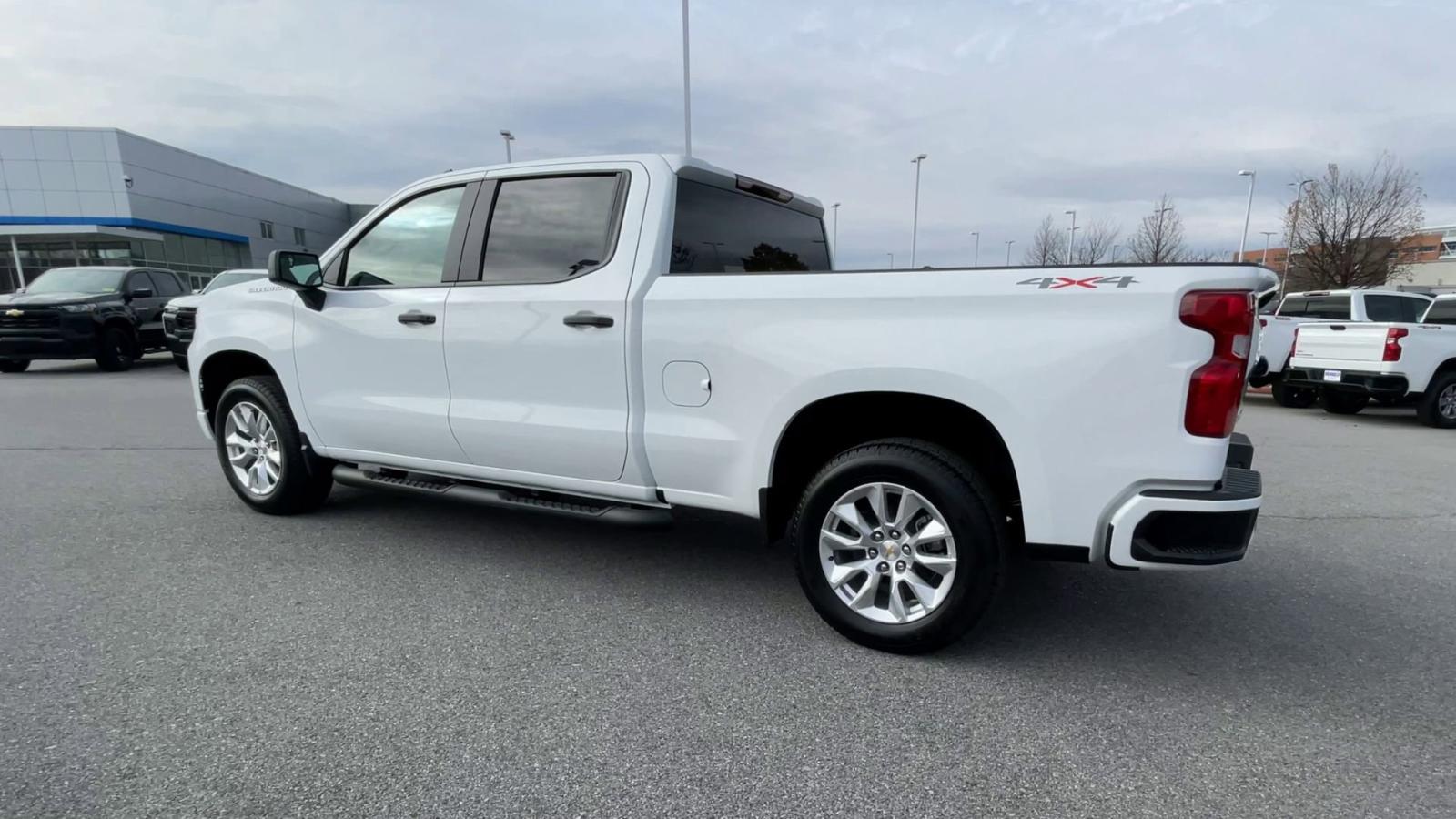 2025 Chevrolet Silverado 1500 Vehicle Photo in BENTONVILLE, AR 72712-4322