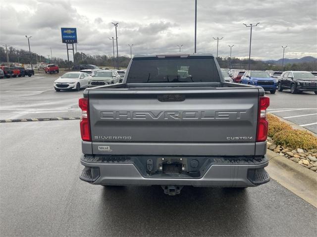 2021 Chevrolet Silverado 1500 Vehicle Photo in ALCOA, TN 37701-3235