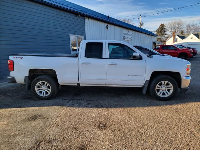 Used 2018 Chevrolet Silverado 1500 LT with VIN 1GCVKREC8JZ181756 for sale in Colfax, WI