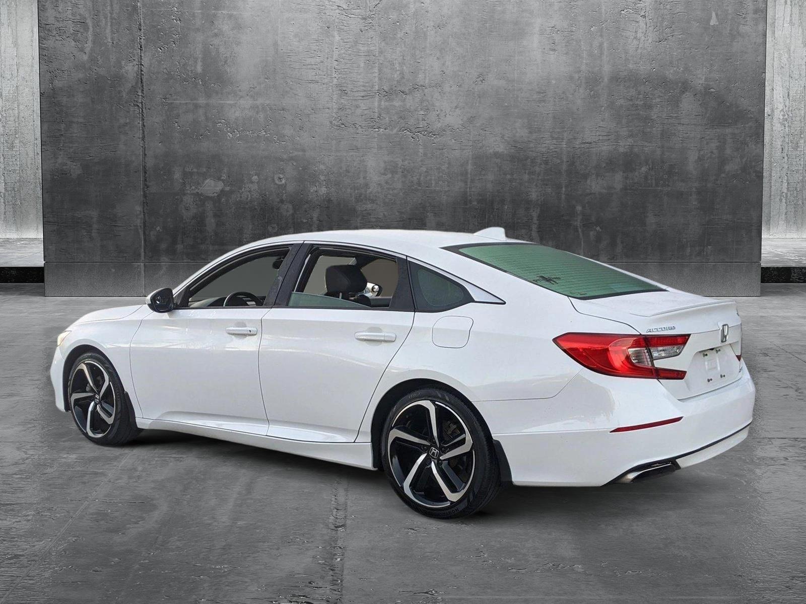 2020 Honda Accord Sedan Vehicle Photo in PEMBROKE PINES, FL 33024-6534