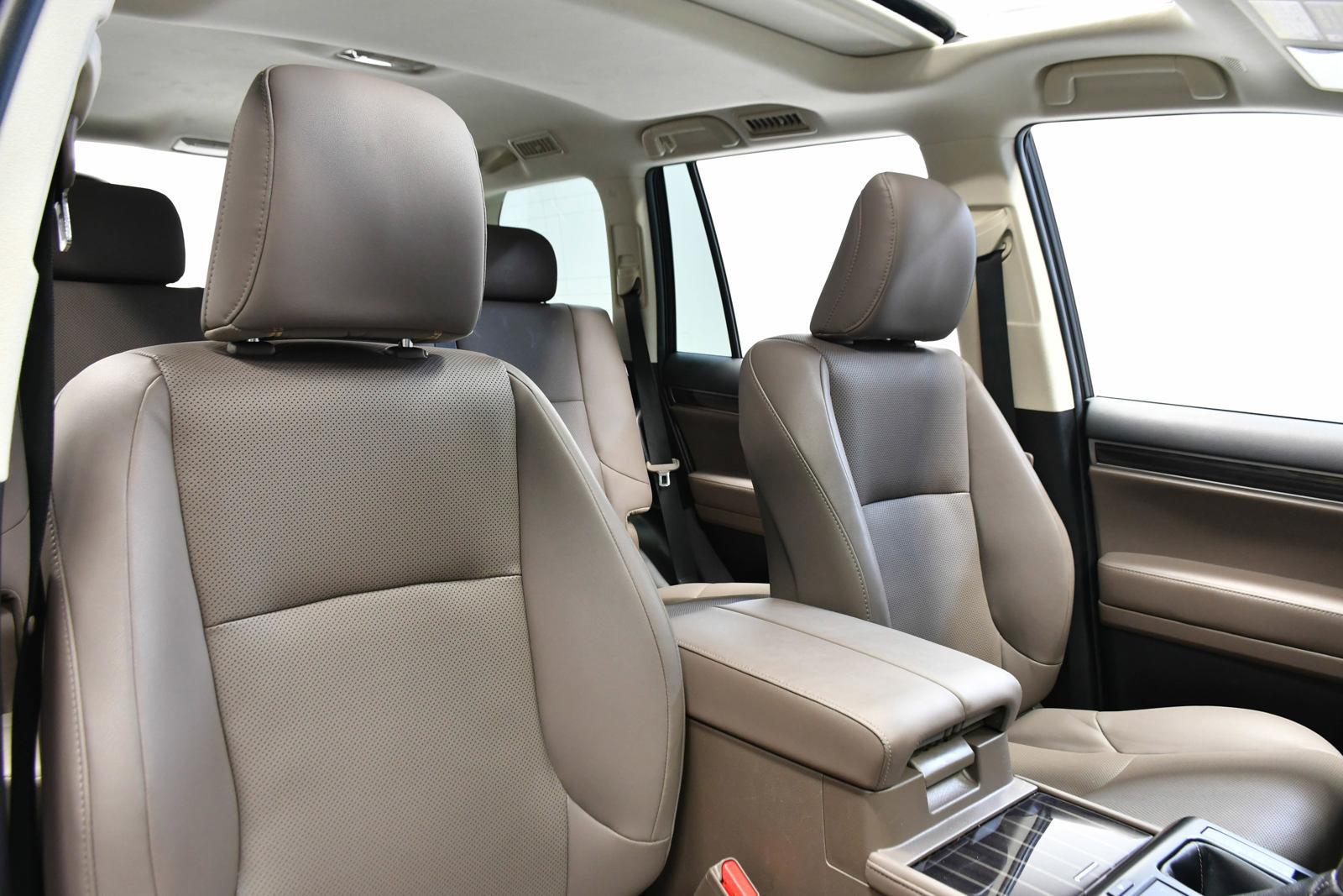 2023 Lexus GX 460 Vehicle Photo in DALLAS, TX 75235