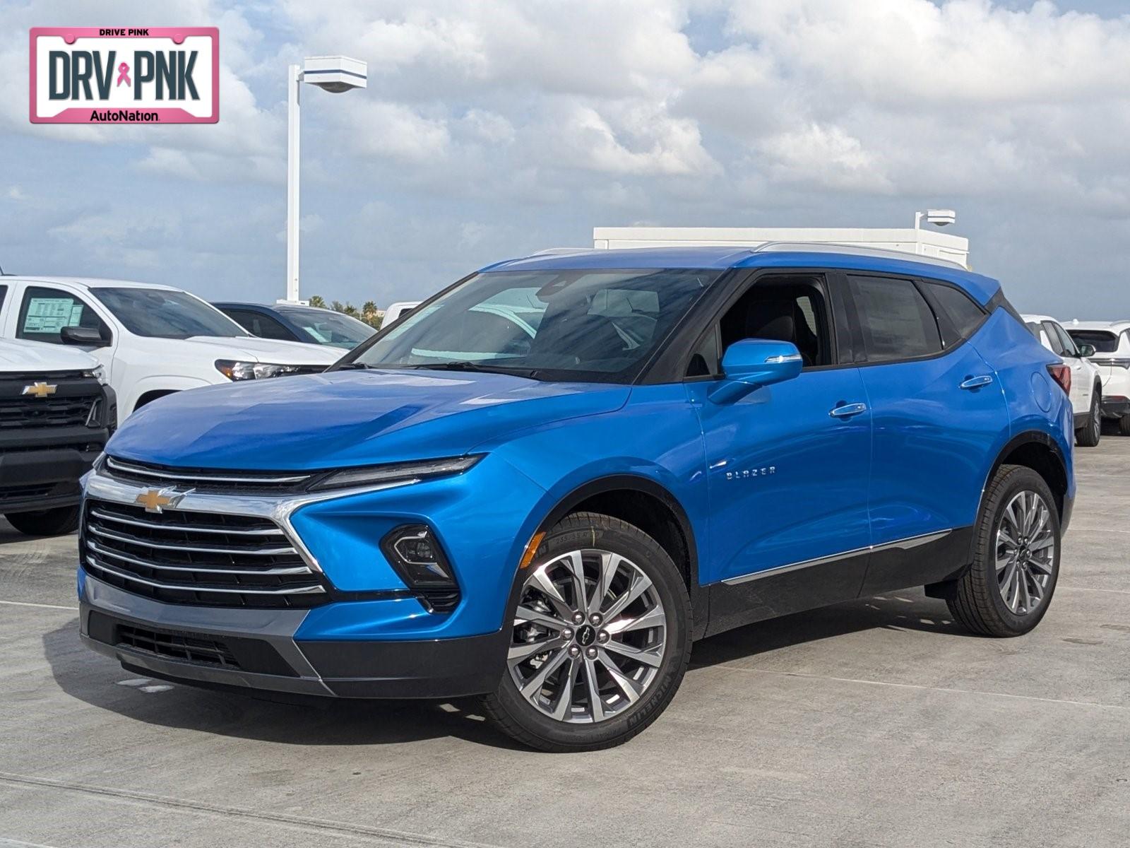 2025 Chevrolet Blazer Vehicle Photo in PEMBROKE PINES, FL 33024-6534