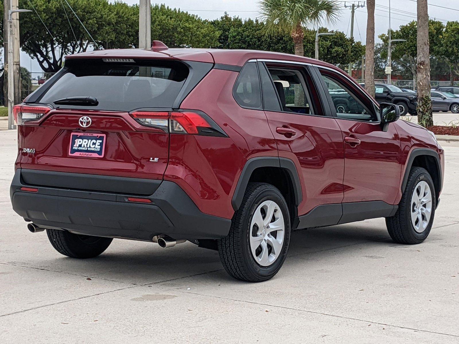 2024 Toyota RAV4 Vehicle Photo in Davie, FL 33331