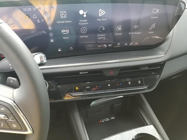 2025 Buick Envision Vehicle Photo in ELYRIA, OH 44035-6349