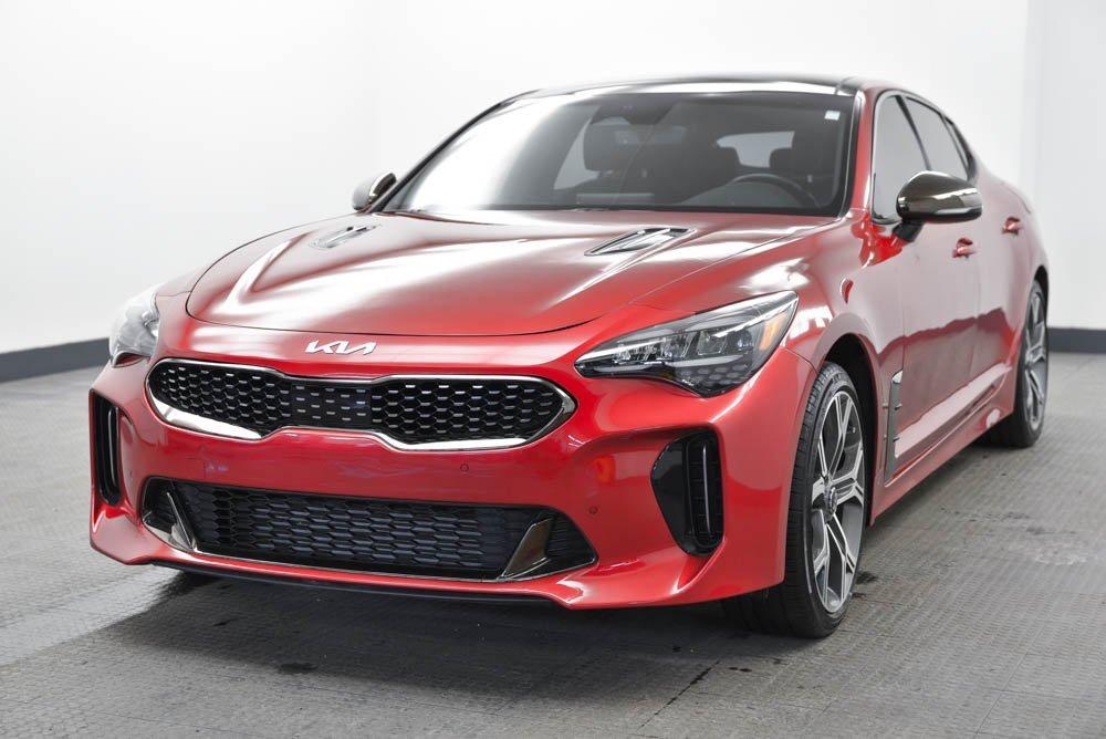 2022 Kia Stinger Vehicle Photo in AKRON, OH 44303-2185