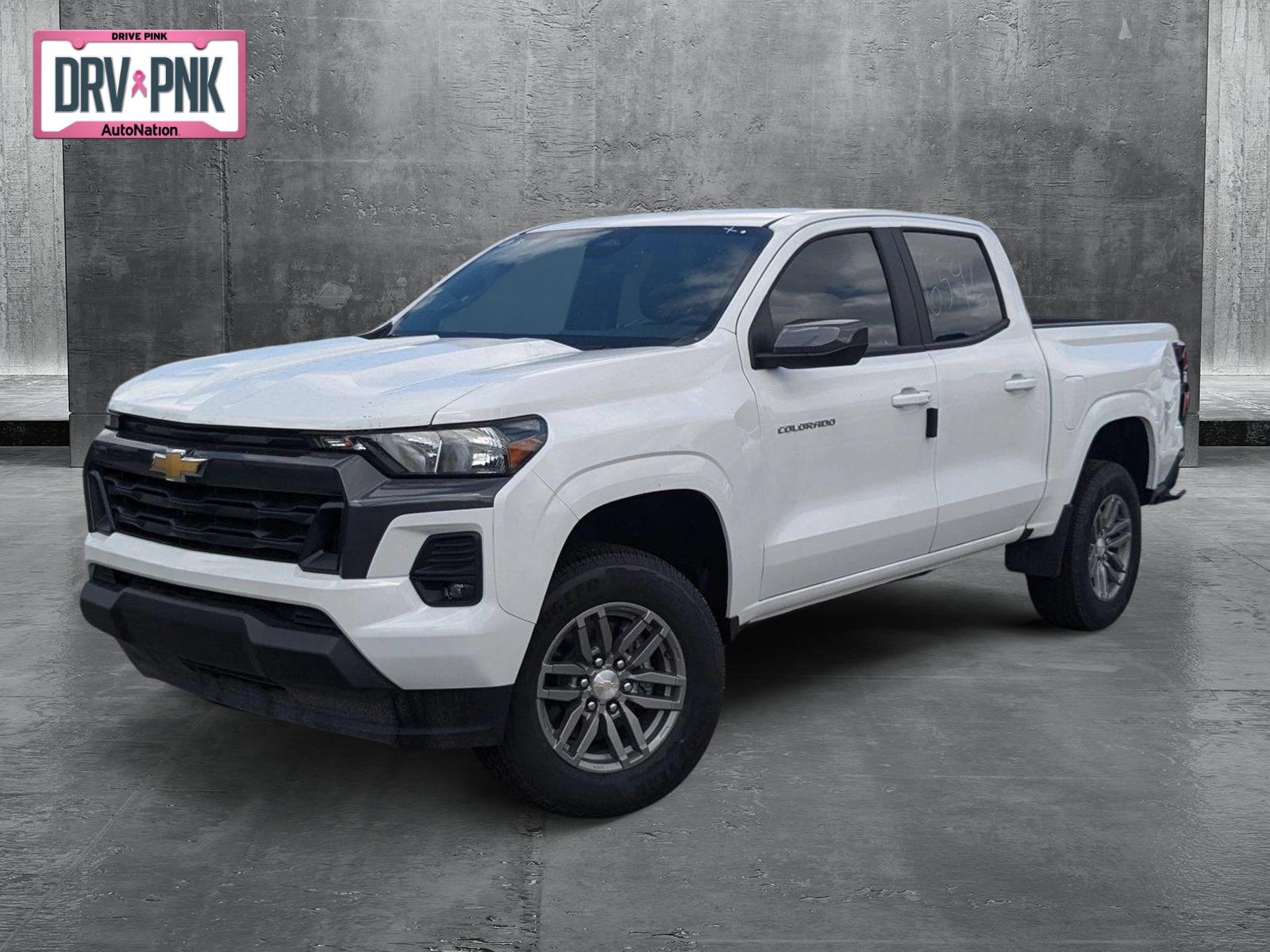 2024 Chevrolet Colorado Vehicle Photo in PEMBROKE PINES, FL 33024-6534