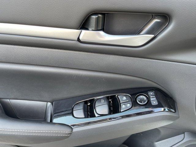 2025 Nissan Altima Vehicle Photo in Flemington, NJ 08822