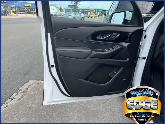 2022 Chevrolet Traverse Vehicle Photo in Roslyn, NY 11576
