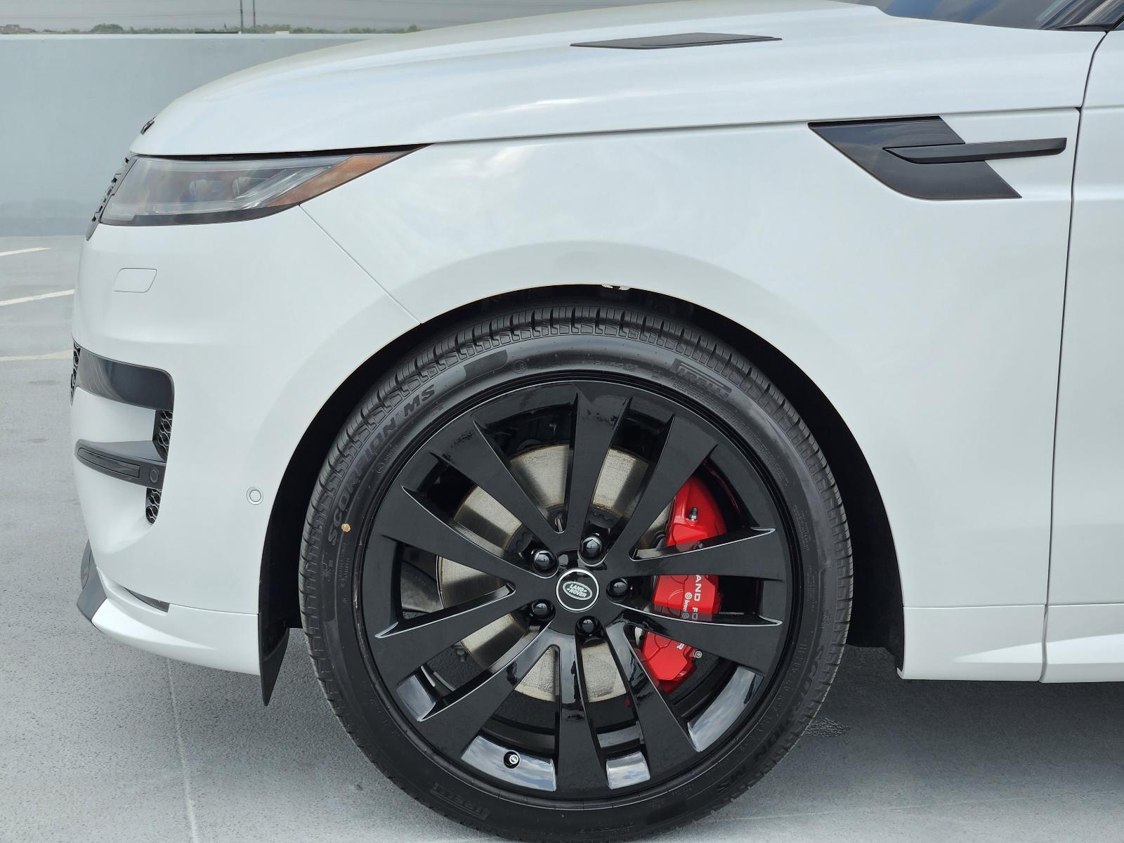 2025 Range Rover Sport Vehicle Photo in AUSTIN, TX 78717