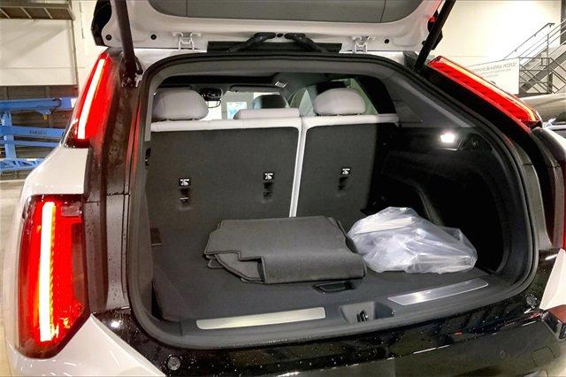 2025 Cadillac OPTIQ Vehicle Photo in KANSAS CITY, MO 64114-4545