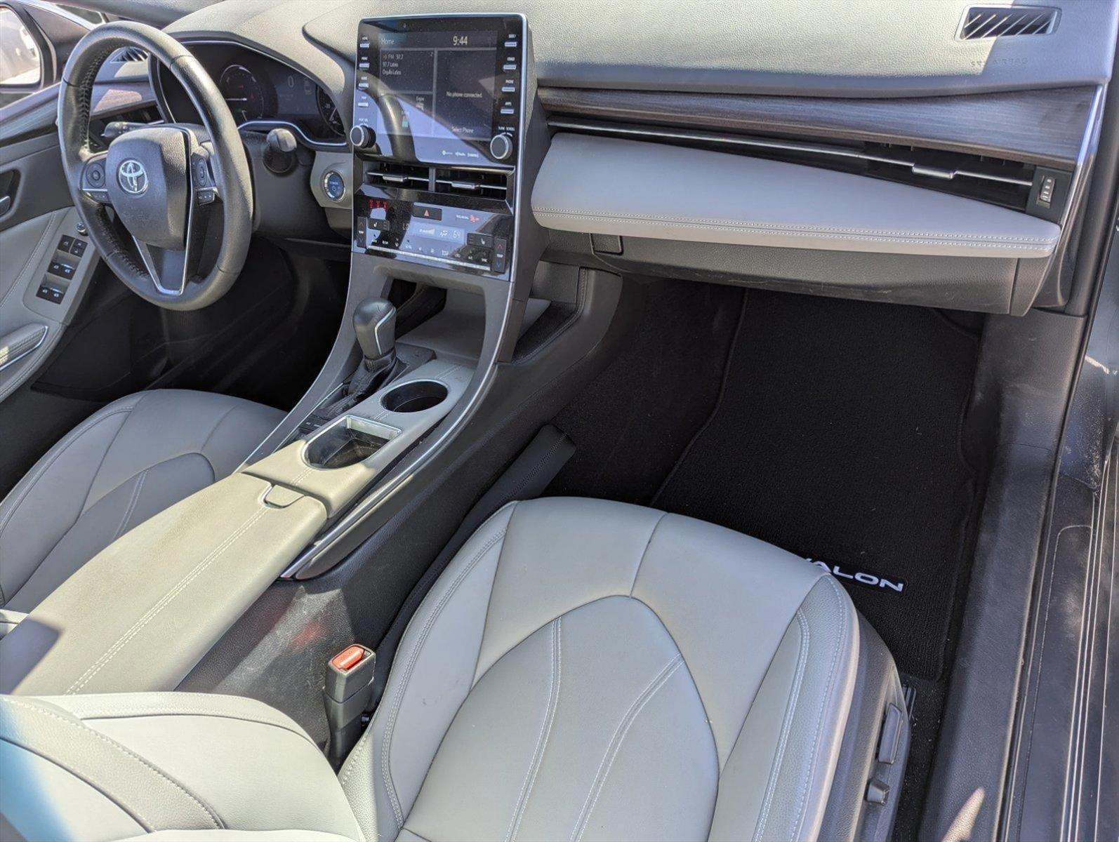 2019 Toyota Avalon Vehicle Photo in Ft. Myers, FL 33907
