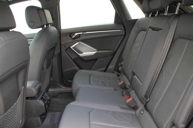 2024 Audi Q3 Vehicle Photo in SUGAR LAND, TX 77478