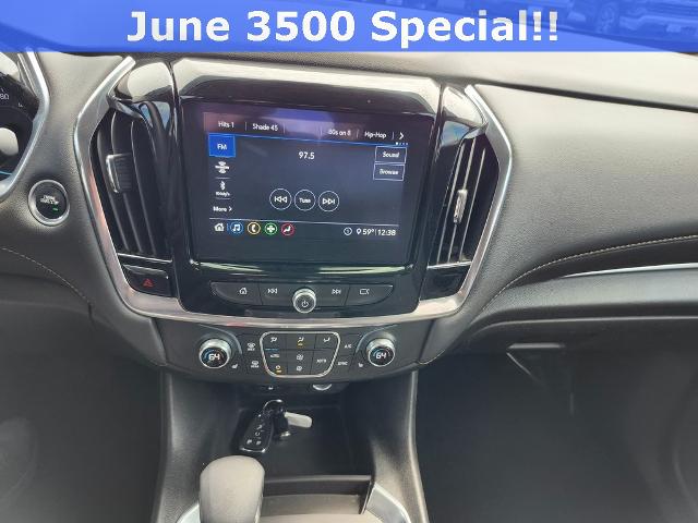 2021 Chevrolet Traverse Vehicle Photo in GREEN BAY, WI 54304-5303