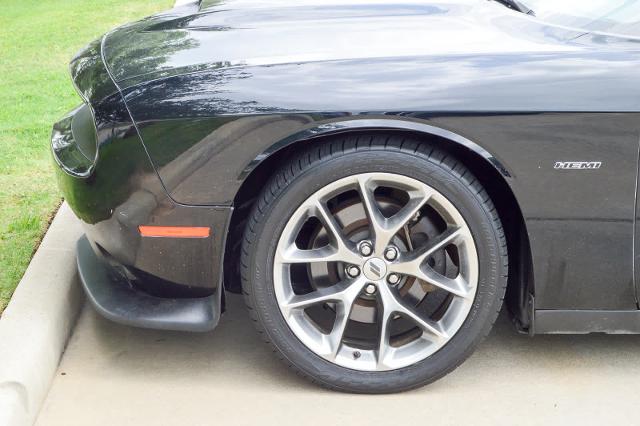 2019 Dodge Challenger Vehicle Photo in Houston, TX 77090