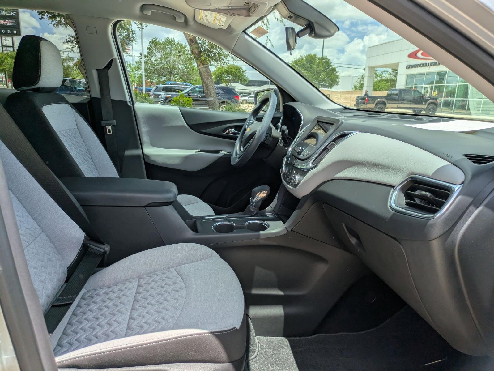 2023 Chevrolet Equinox Vehicle Photo in SELMA, TX 78154-1460
