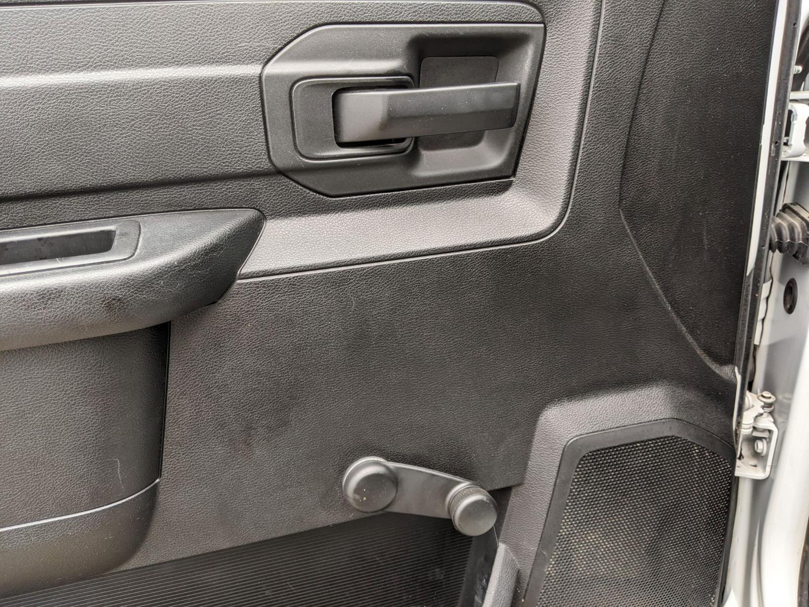 2021 Ram 1500 Classic Vehicle Photo in Seguin, TX 78155