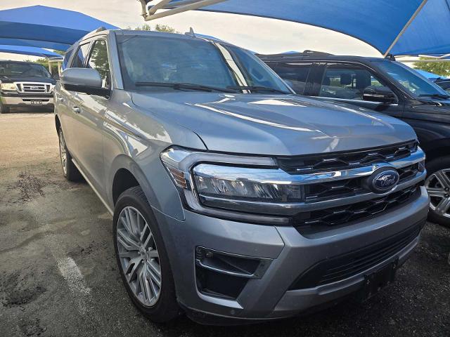 2024 Ford Expedition Vehicle Photo in DENTON, TX 76210-9321