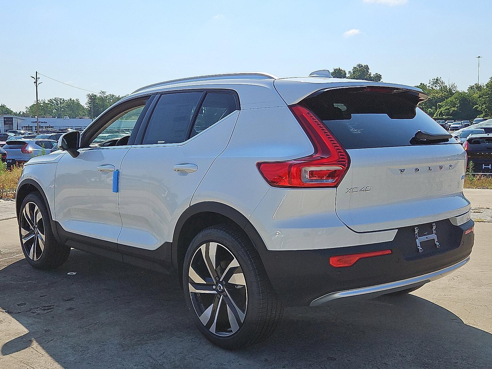 2025 Volvo XC40 Vehicle Photo in Trevose, PA 19053