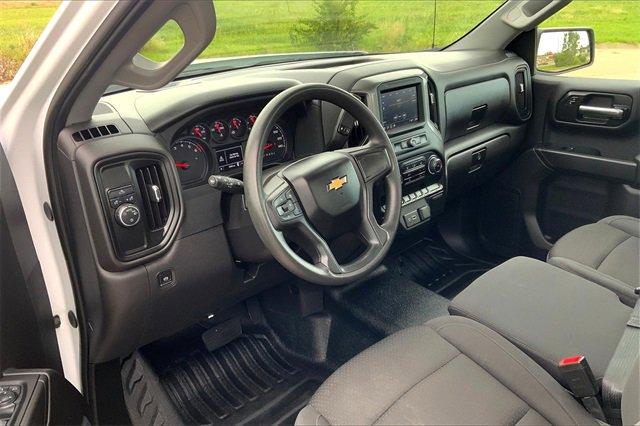 2024 Chevrolet Silverado 1500 Vehicle Photo in TOPEKA, KS 66609-0000