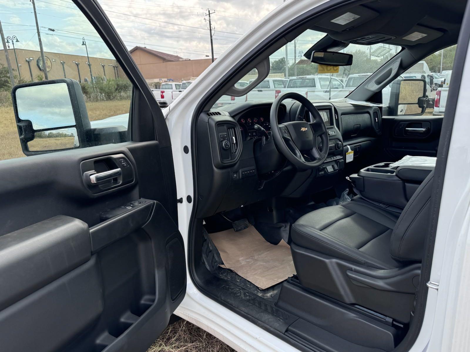 2024 Chevrolet Silverado 2500 HD Vehicle Photo in GEORGETOWN, TX 78626-7508