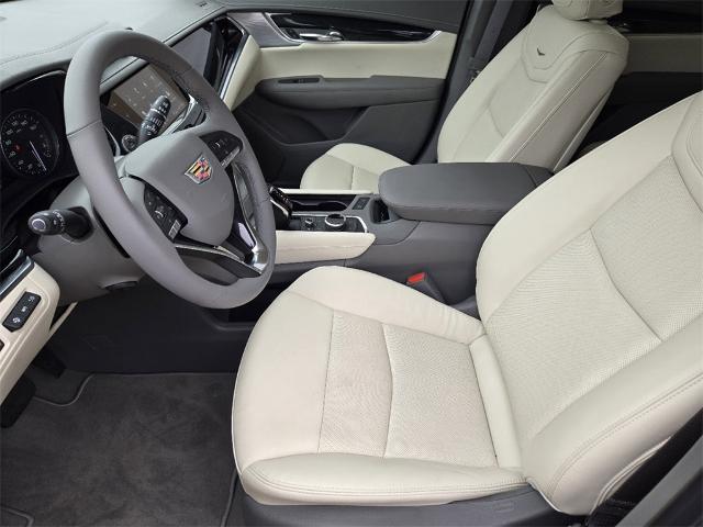 2024 Cadillac XT6 Vehicle Photo in Oklahoma City, OK 73114