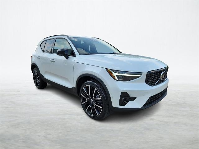 2024 Volvo XC40 Vehicle Photo in Houston, TX 77007