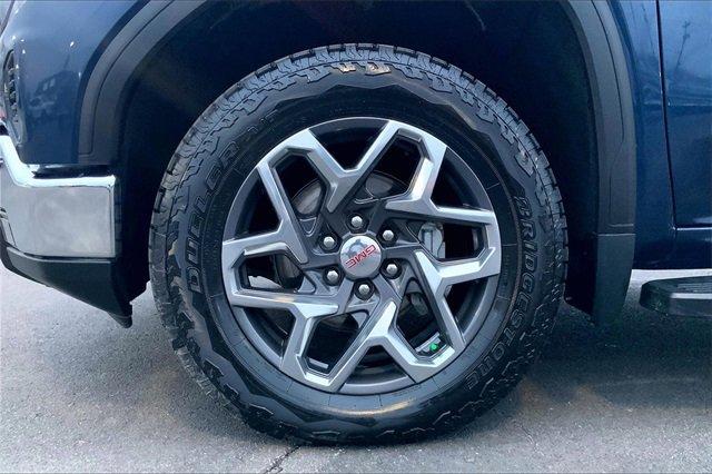 2023 GMC Sierra 1500 Vehicle Photo in INDEPENDENCE, MO 64055-1377
