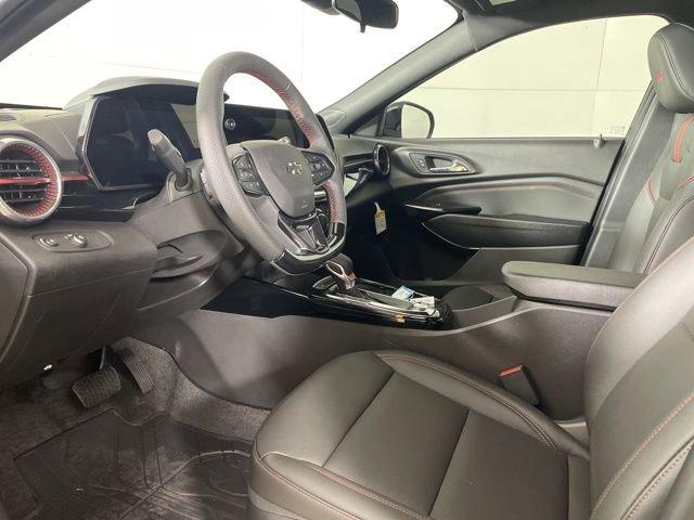 2025 Chevrolet Trax Vehicle Photo in PHOENIX, AZ 85014-3381
