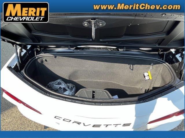 2024 Chevrolet Corvette Stingray Vehicle Photo in MAPLEWOOD, MN 55119-4794
