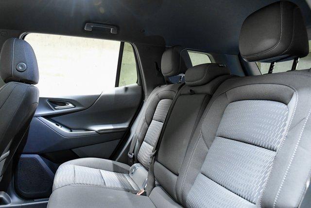 2025 Chevrolet Equinox Vehicle Photo in EVERETT, WA 98203-5662